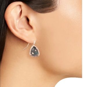 KENDRA SCOTT ASHER DROP EARRING